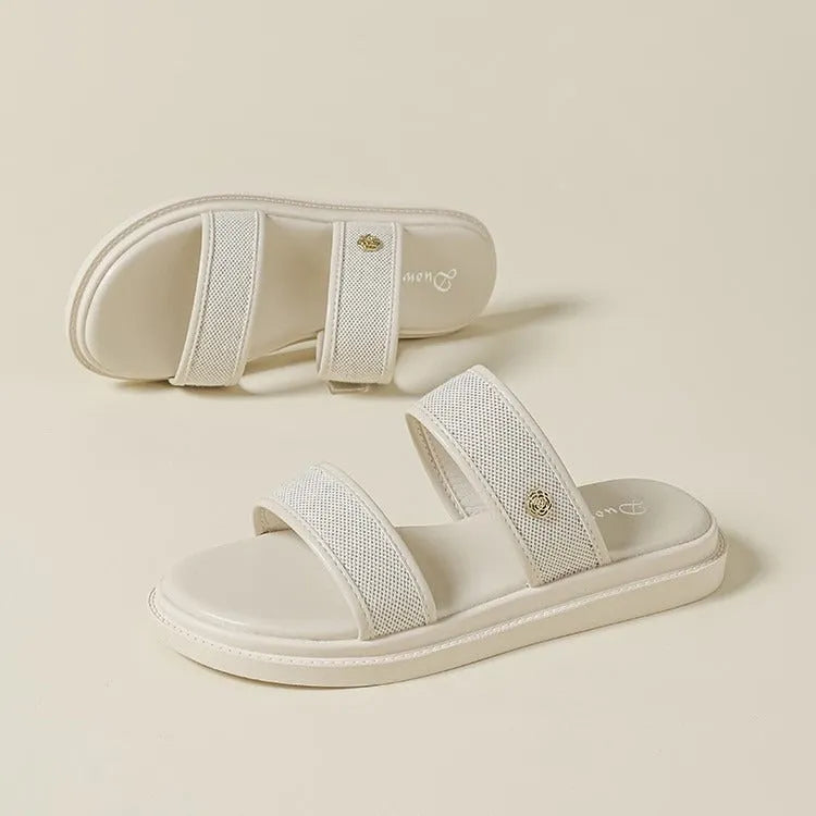 Women's vintage soft bottom flip-flops in brown and black artificial PU for beach and daily wear