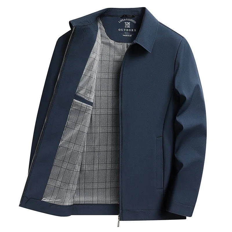 Men's solid colour polo collar casual jacket with side seam pockets in polyester fabric