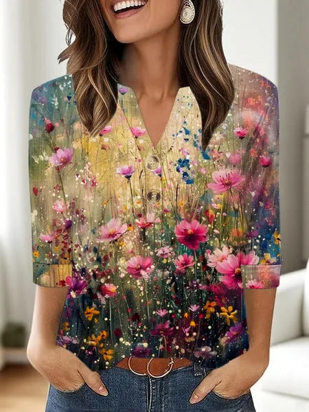 Women's loose casual V-neck top with 3D effect print in Japanese Korean style.