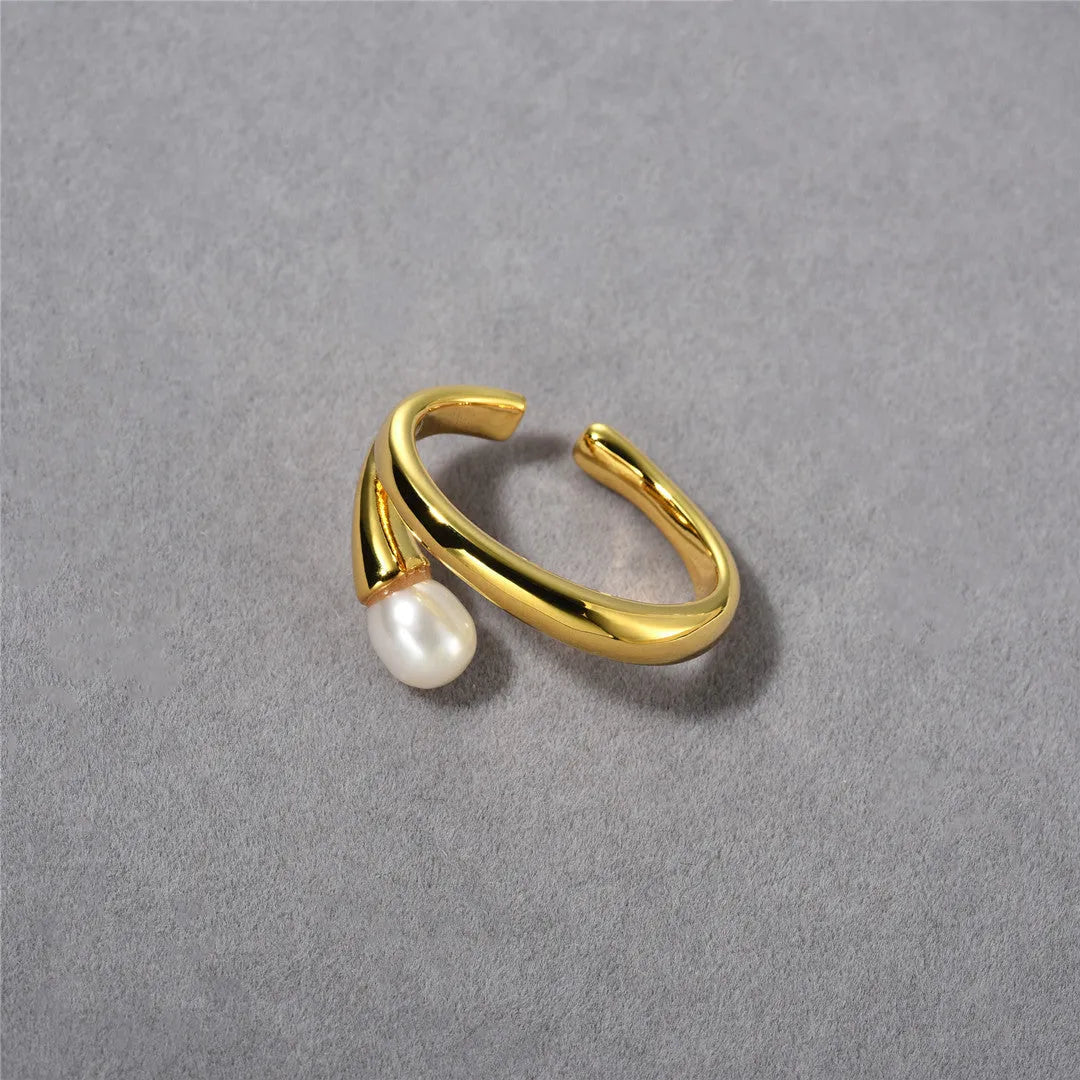 Geometric pearl ear bone clip 27mm x 19.5mm copper with 18K gold inlay in gold or silver