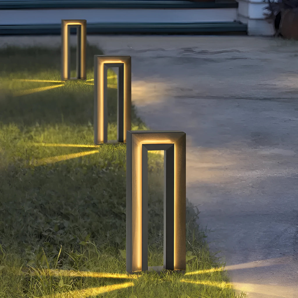 Geometric square garden landscape light with stainless steel construction and acrylic diffuser