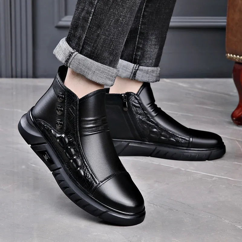 Men's genuine leather worker boots in black with round toe, warm lining, and non-slip sole