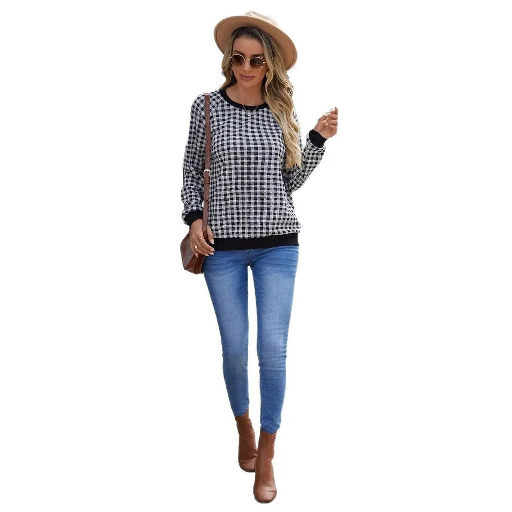 Black Japanese sweet plaid stripe pullover sweater with long sleeves and printing accents