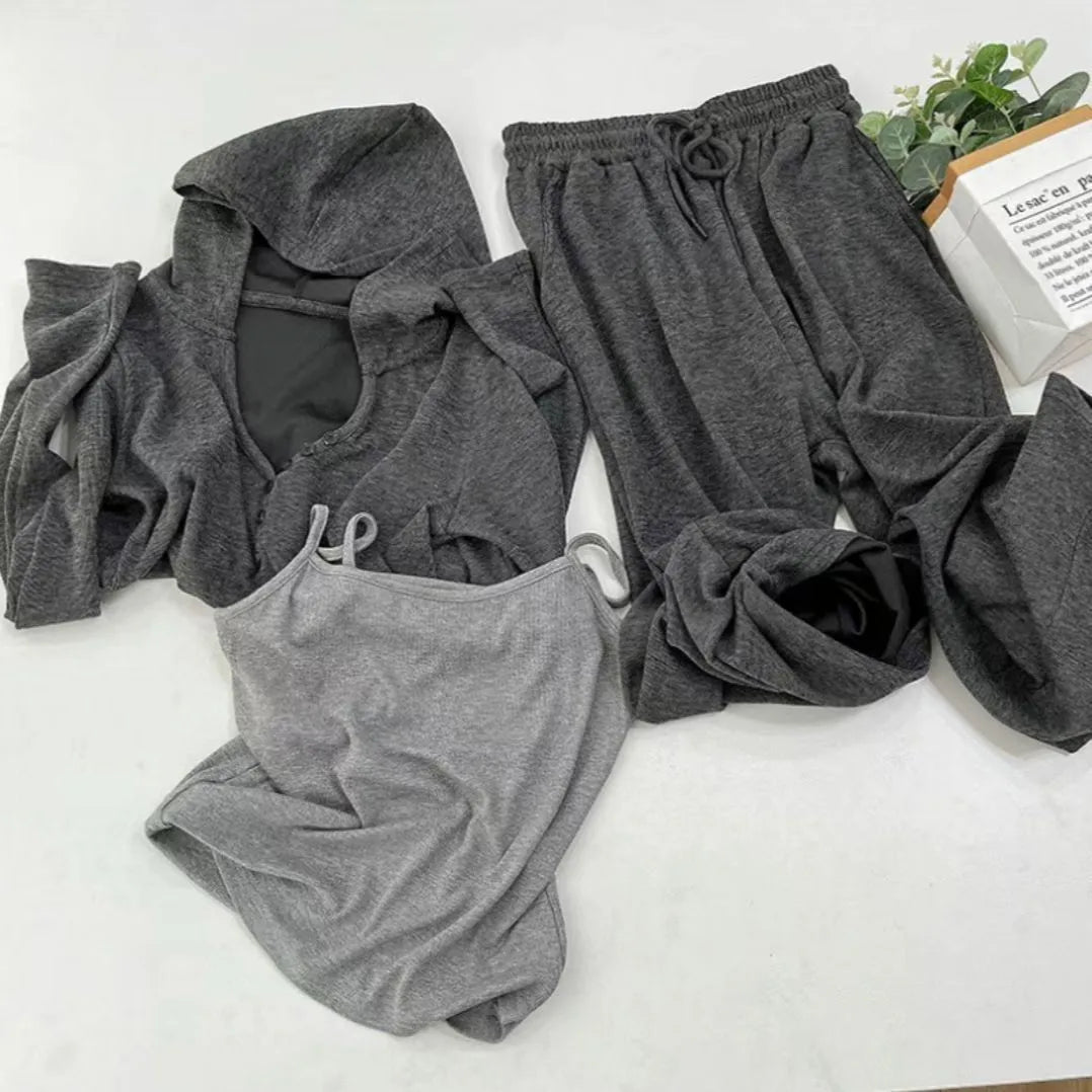 Womens Korean style casual sports suit in gray with princess sleeves, including top shorts and vest