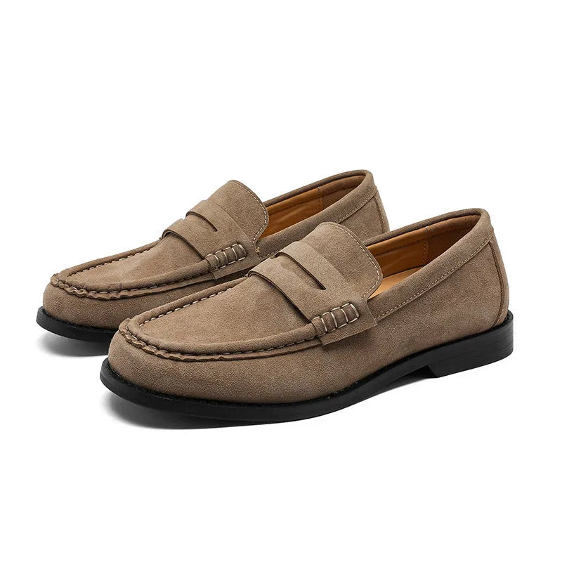 Men's slip-on PU leather shoes in khaki or Gardenia yellow with flat heel, round toe, rubber sole, sizes 39-44.