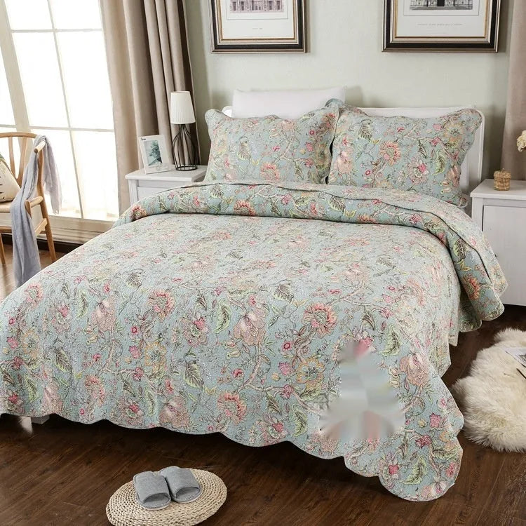 Pure cotton bedspread three-piece set with geometric pattern, showing bedcover and pillowcases.