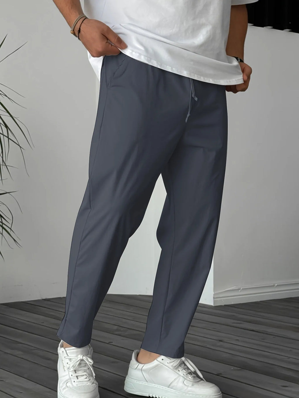 Men's straight-leg drawstring trousers in bamboo fabric with ribbon pockets