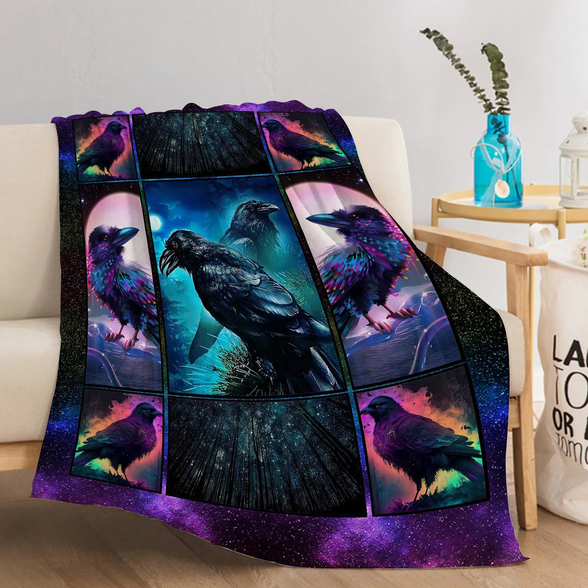 Multicoloured Raven print flannel blanket in 75x100cm, 130x150cm, and 150x200cm sizes with hemmed edges