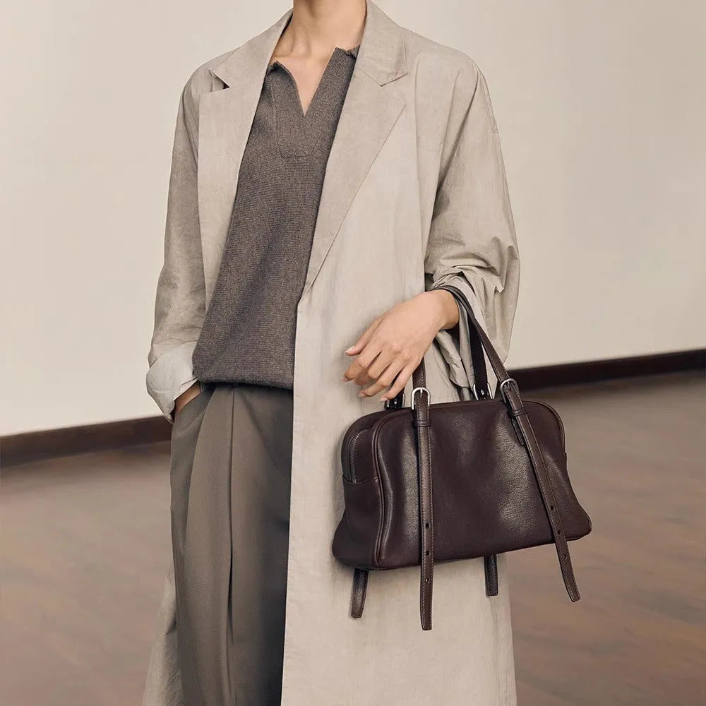 Women's retro style genuine leather shoulder bag in horizontal square shape with double straps