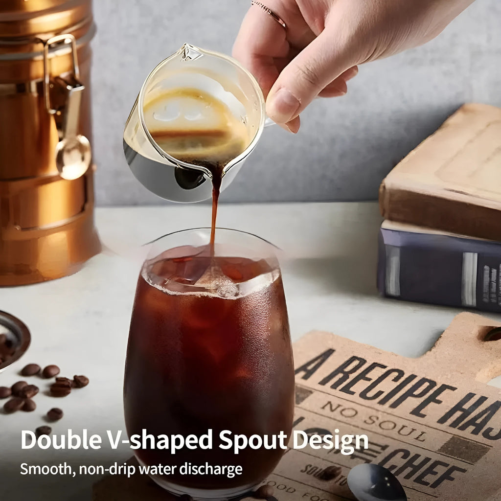 White double mouth transparent glass coffee cups showing two pouring spouts