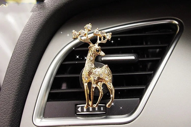 Alloy car air vent fragrance clip in a decorative style, measuring 6.3 by 4.5 centimetres.