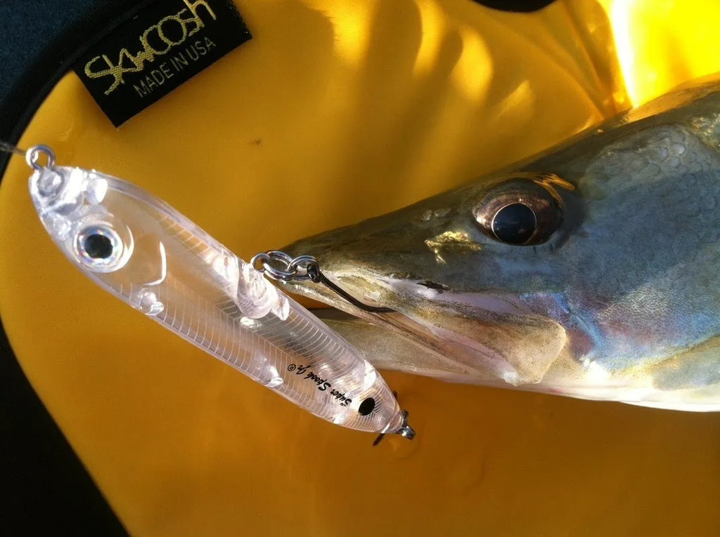 Transparent plastic DIY blank fishing lure body measuring 9.5cm long with a 7mm eye socket.