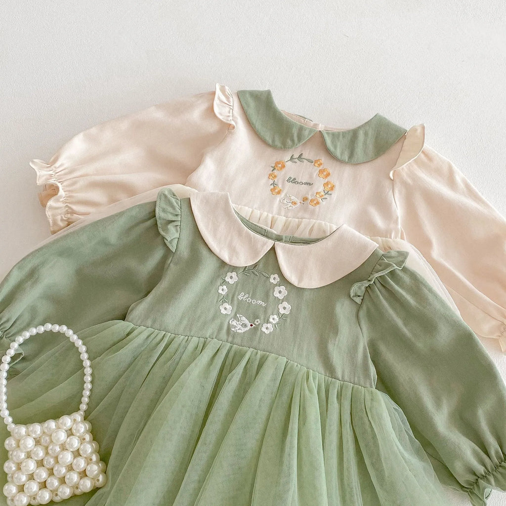 Girls' floral spring dress, long sleeve cotton dress in beige or pastoral green for heights 73-120cm