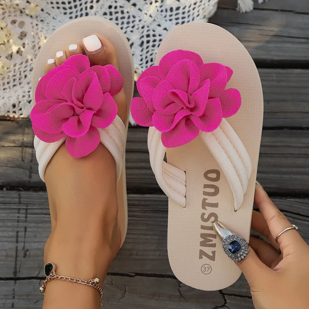 Plus size casual slippers with flower pattern on PU upper, in beige.