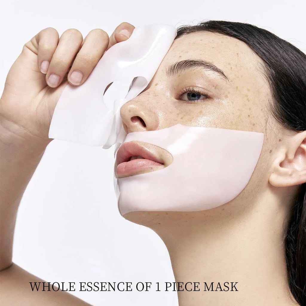 Box containing four collagen layered patch masks for all skin types with 34g net content