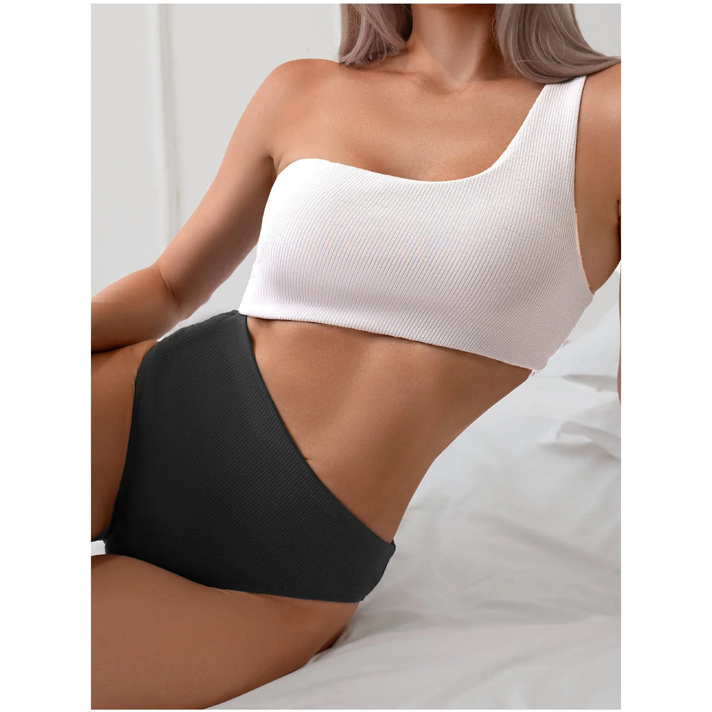 Women's one-shoulder solid colour swimsuit in light grey, white, or milky white