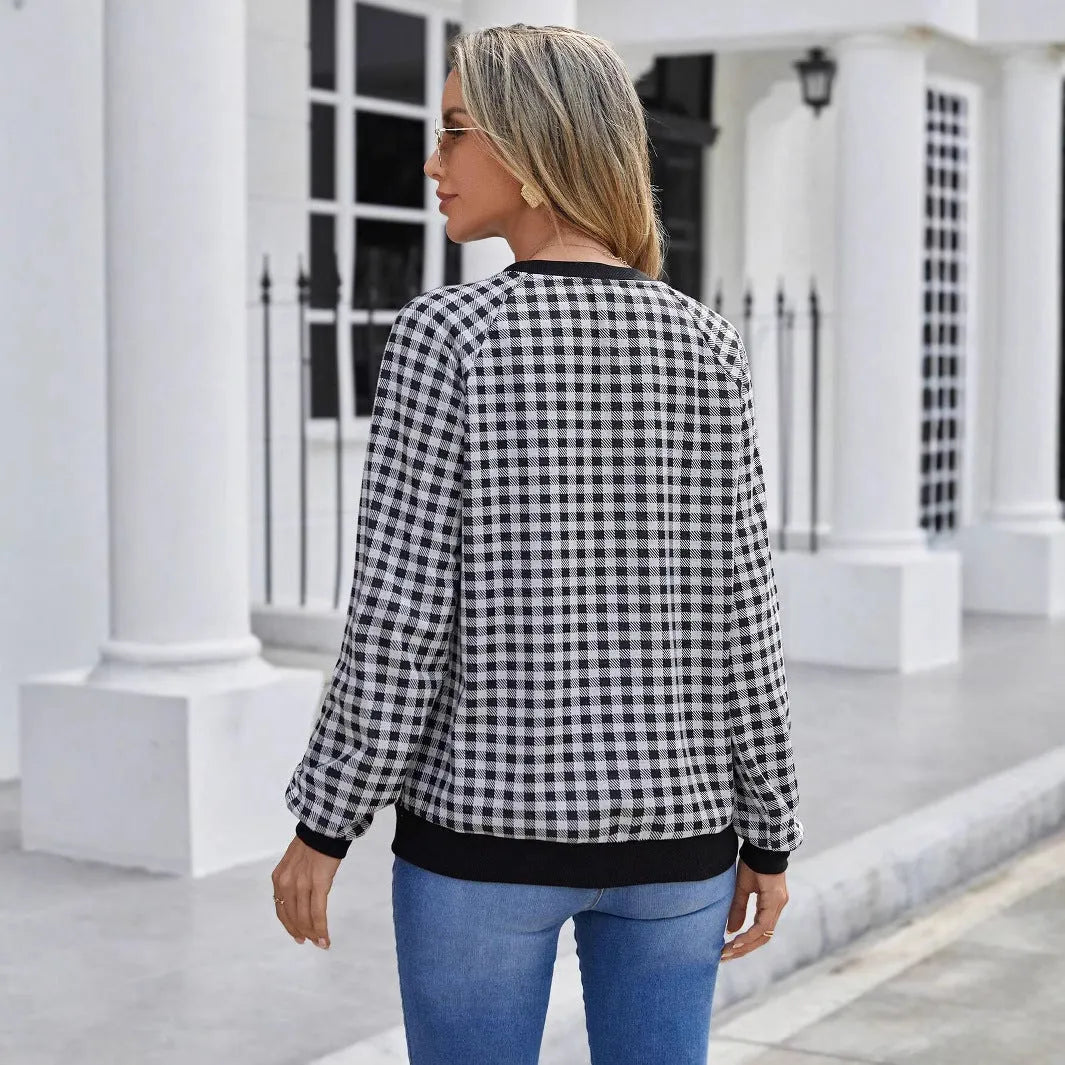 Black Japanese sweet plaid stripe pullover sweater with long sleeves and printing accents
