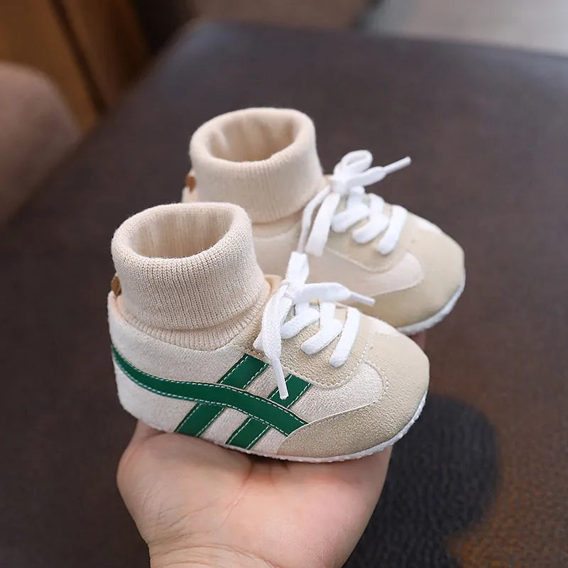 Baby cotton ankle sock shoes in green with soft sole, size inner length 11cm