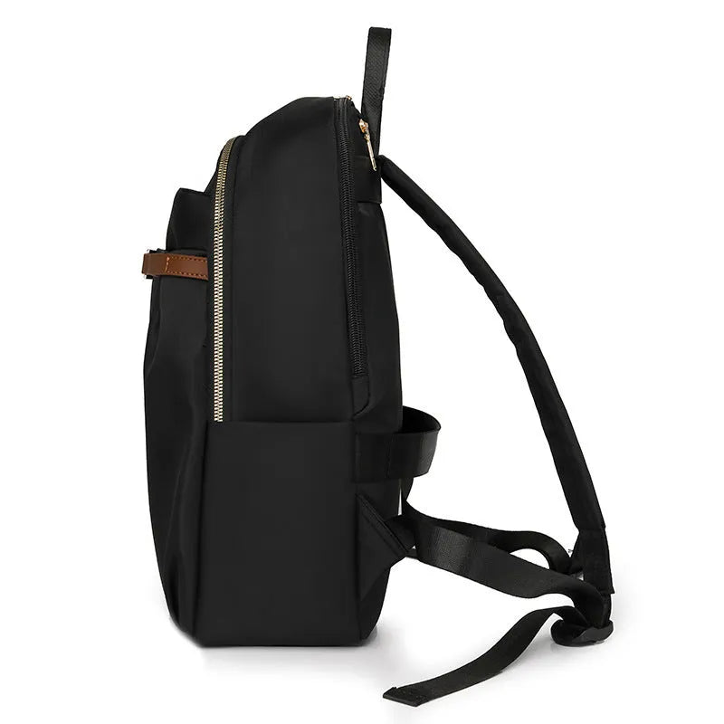 Large capacity Oxford cloth travel bag in black or beige with waterproof finish and multiple zip compartments