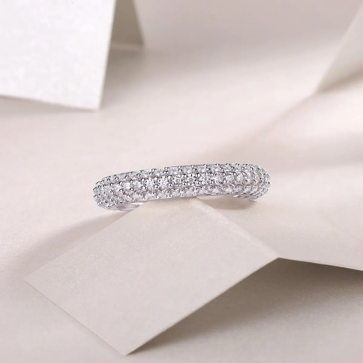 Twilight Beach moissanite wedding ring set in S925 silver with platinum plating, sizes 5-9, gift box and GRA certificate
