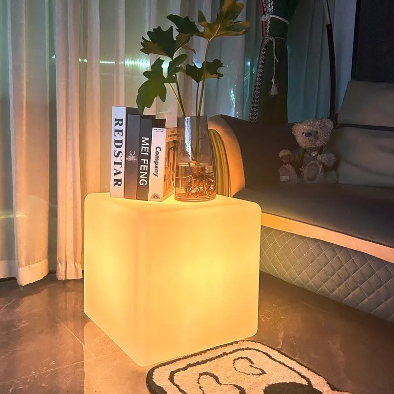 Modern square LED cube light stool for outdoor garden decorative lighting