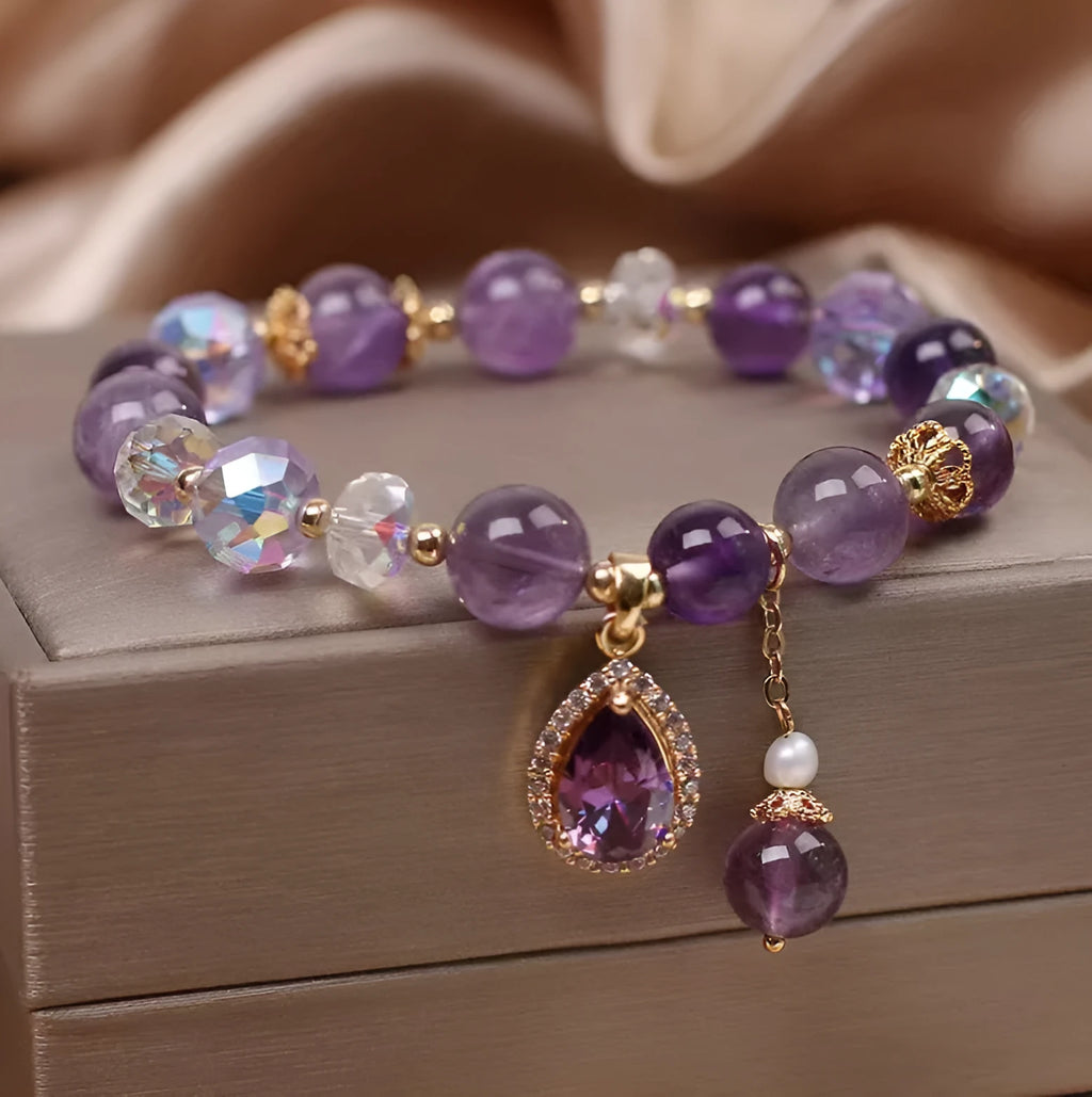 Purple amethyst crystal bracelet for women with micro-inlay processing detail