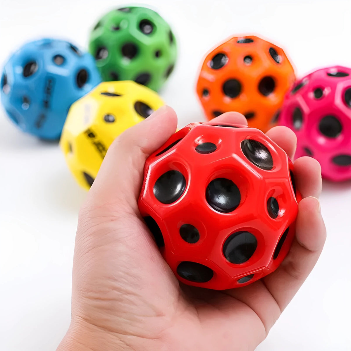 PU foam bouncy ball in red, yellow, blue, green, purple or orange, approx. 55g, for parent-child play and crafts.