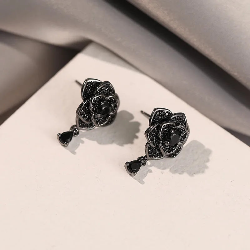 Black rose stud earrings with floral zircon design and gold-coloured electroplating