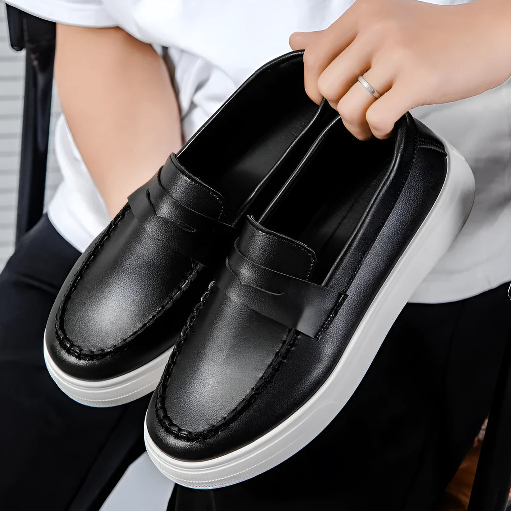 Men's round-toe casual slip-on shoes in artificial PU leather, shown in black & white, khaki, and white colour options.