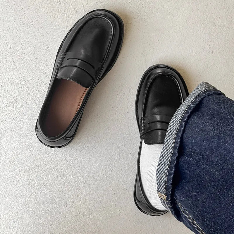 Microfiber slip-on casual shoes in retro business style showing black, beige, apricot and brown colour options