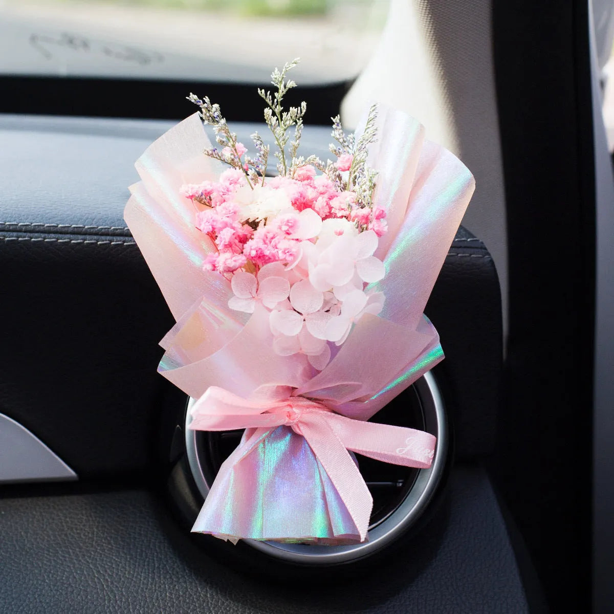 Handmade dried flower car vent perfume ornament in choice of 13 colours with 5 fragrance options
