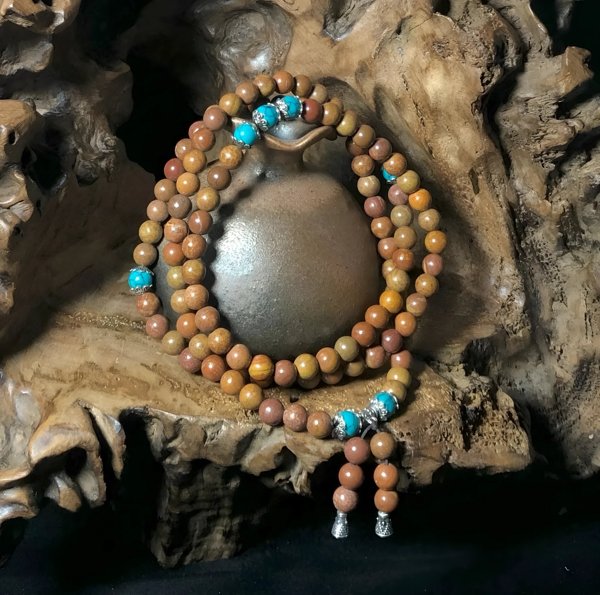 Handmade geometric stone bead bracelet with 108 polished Lvzhu beads