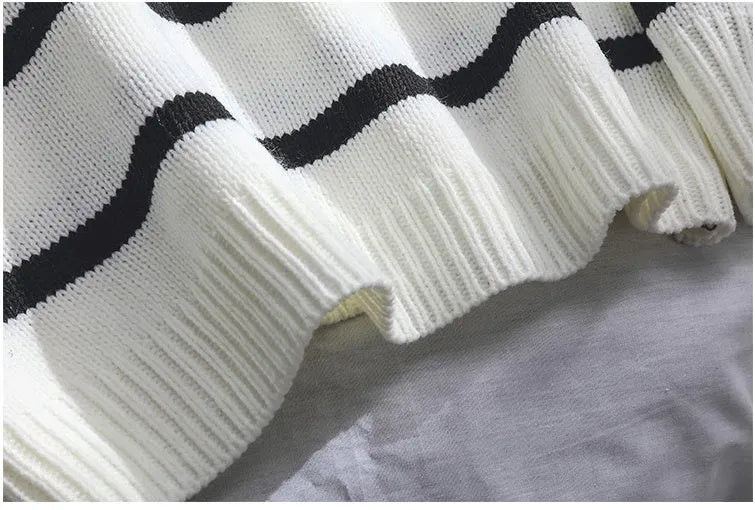 Men's and boys' polyester turtleneck sweater with embroidery, high neck or round neck, white or black, sizes S to XXL