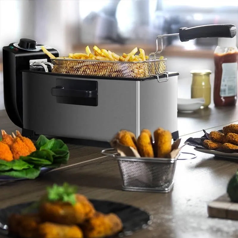 Silver household 3 litre electric fryer with Teflon non-stick coating and EU plug