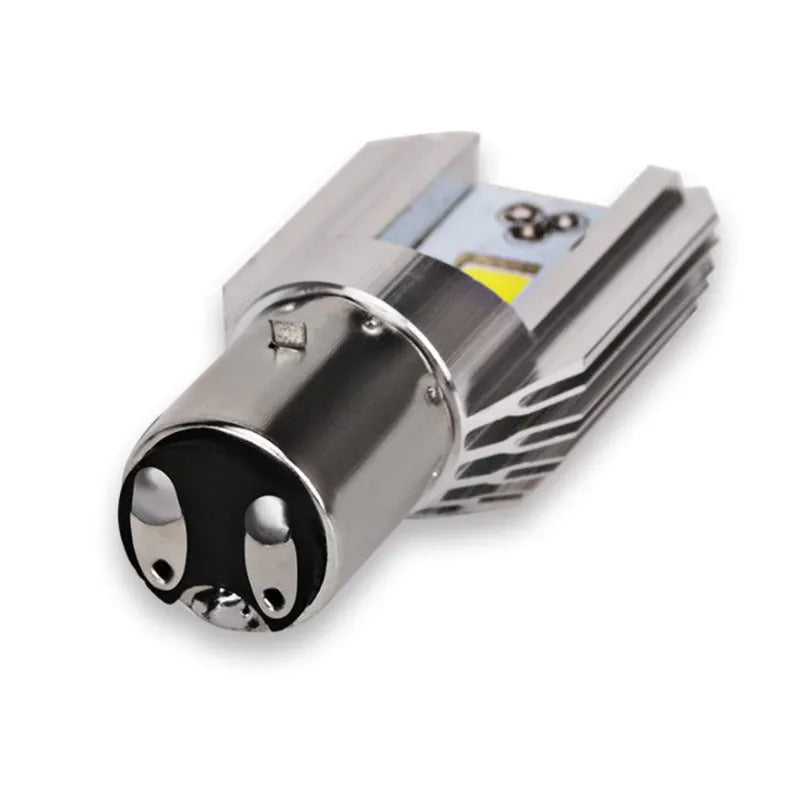 Motorcycle LED M4 double claw H6 built-in lights with aluminium housing and white light output