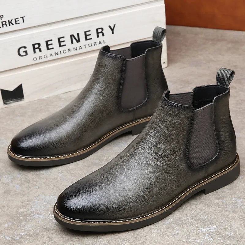 Men's retro British velvet short boots in black with rubber sole and flat heel