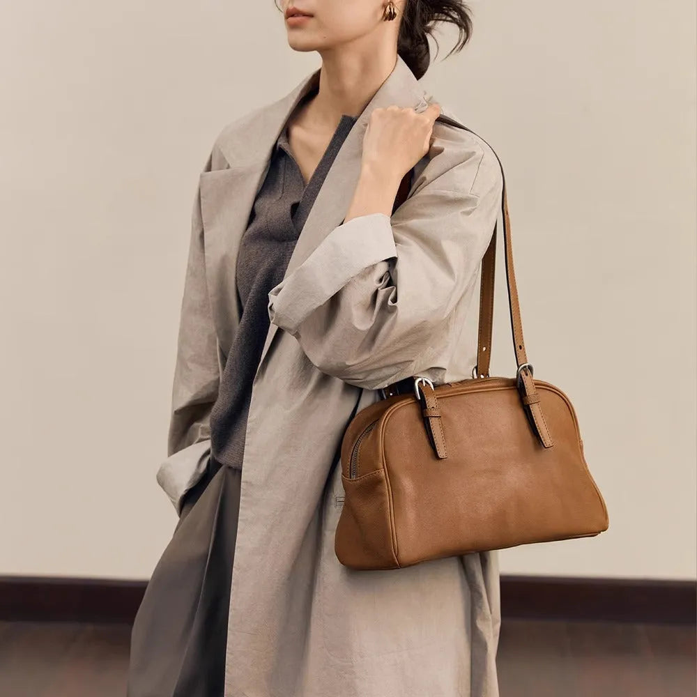 Women's retro style genuine leather shoulder bag in horizontal square shape with double straps
