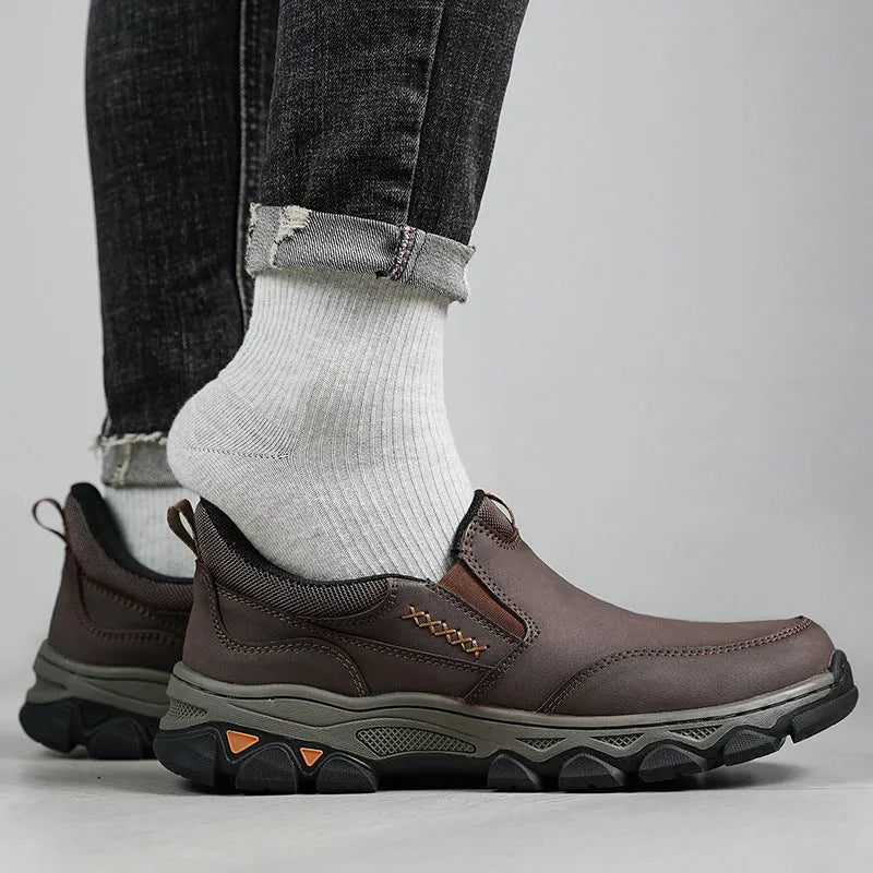 Men's dark brown casual leather-look shoes with round toe and flat rubber sole
