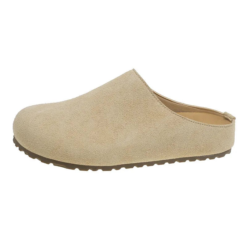 Korean-style slip-on boken slippers in microfiber with square toe design for summer outdoor wear
