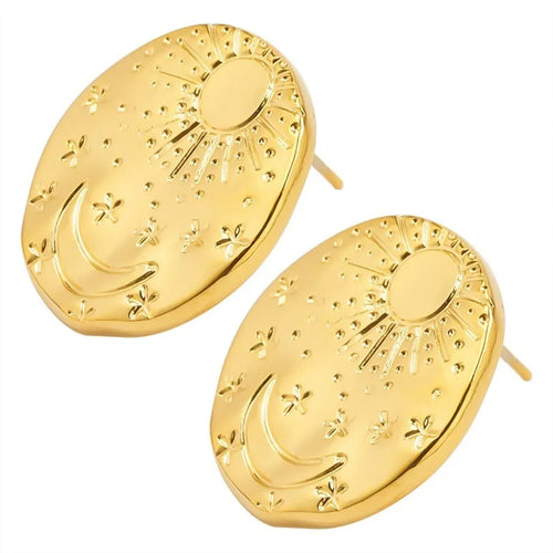 304 stainless steel geometric shell stud earrings with gold electroplated finish