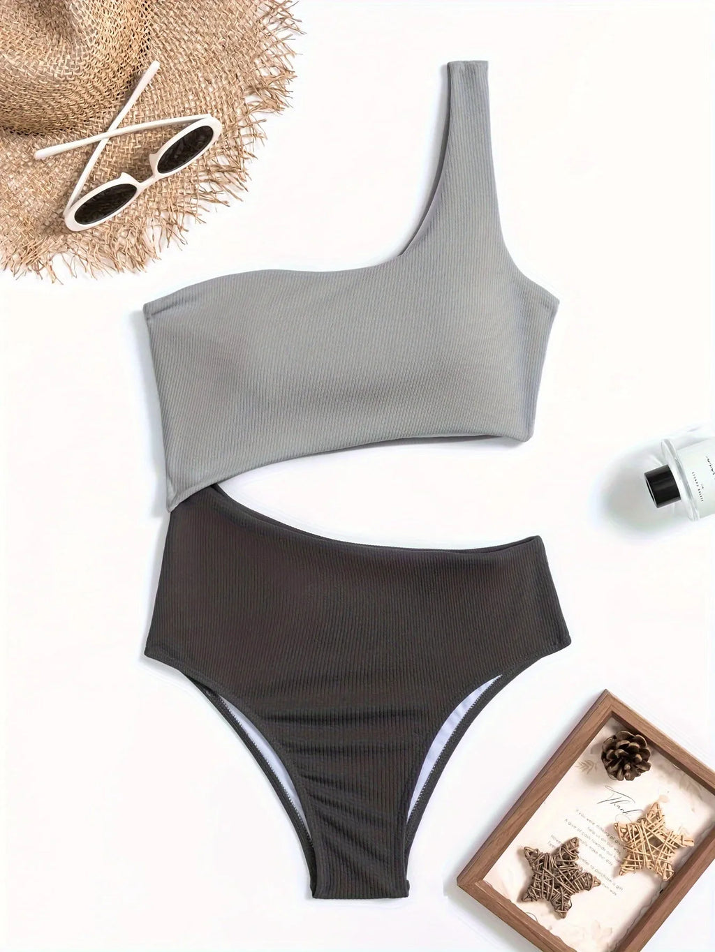 Women's one-shoulder solid colour swimsuit in light grey, white, or milky white
