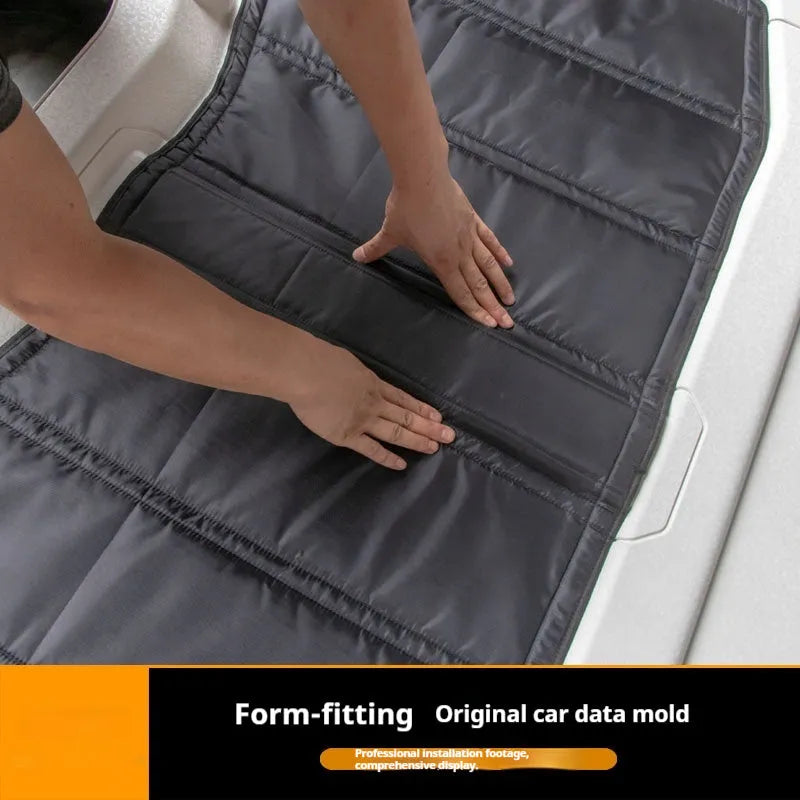 Black car ceiling heat shield for Wrangler JL18 made of 600D Oxford cloth with PE board and thermal insulation foam