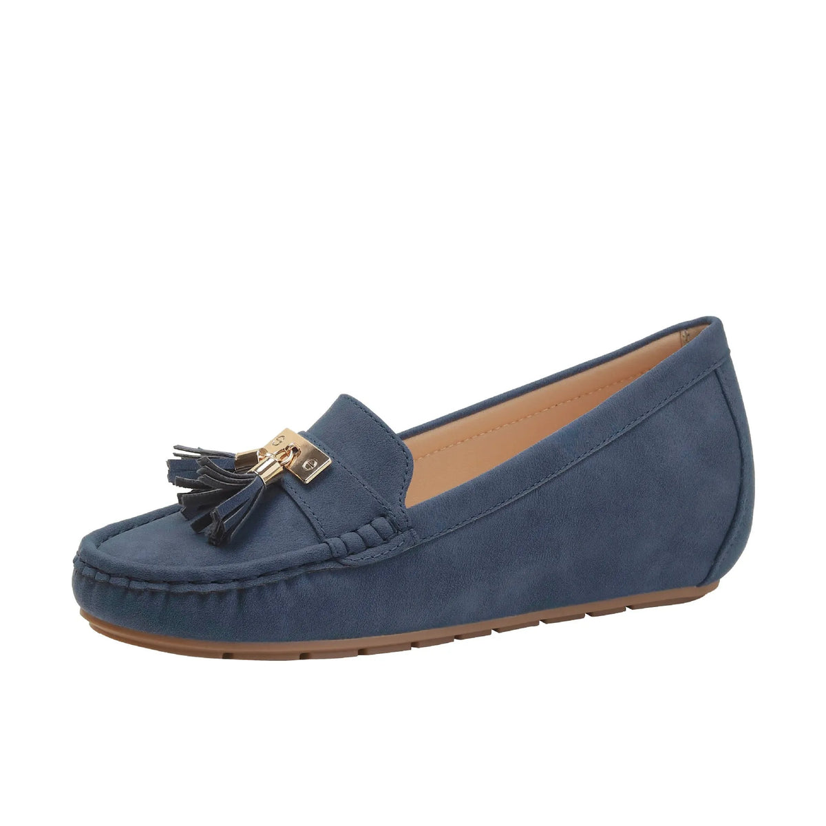 Mid-heel casual shoe with round toe and artificial PU upper in a nude colour.