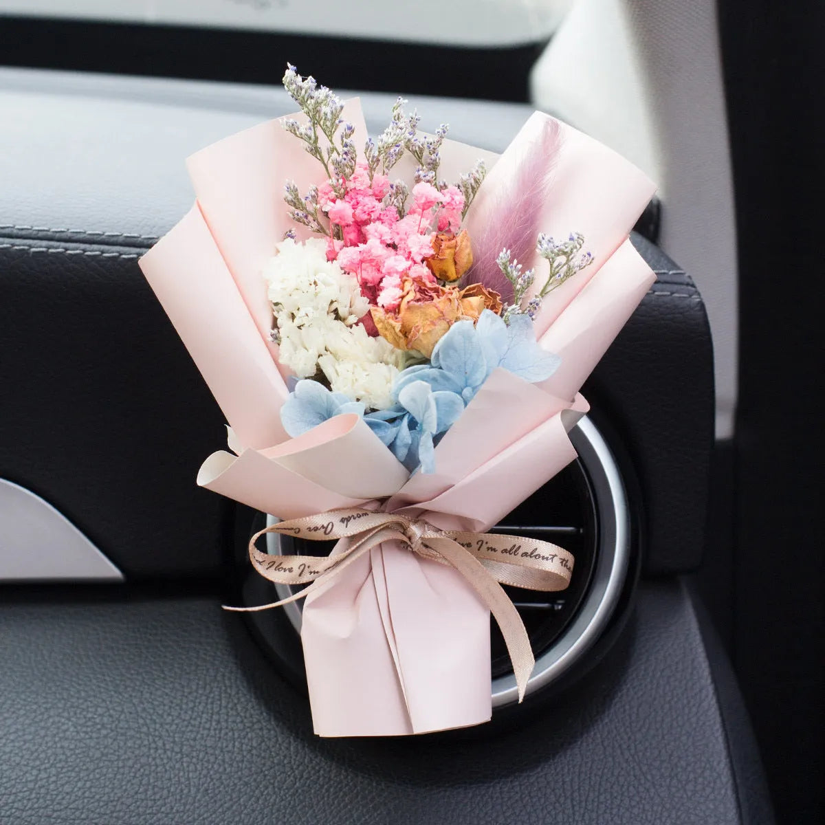 Handmade dried flower car vent perfume ornament in choice of 13 colours with 5 fragrance options