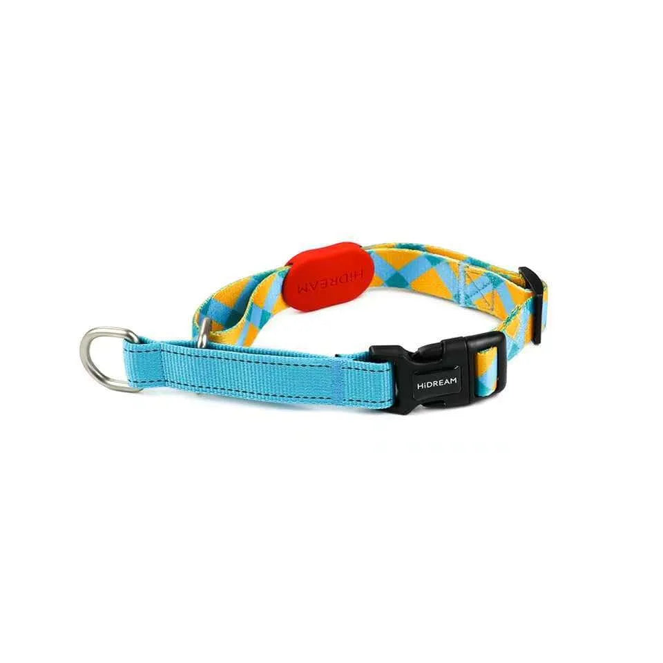 Nylon pet traction collar in Sunrise, Bobby, Hill mark or Florida, shown in S, M or L size