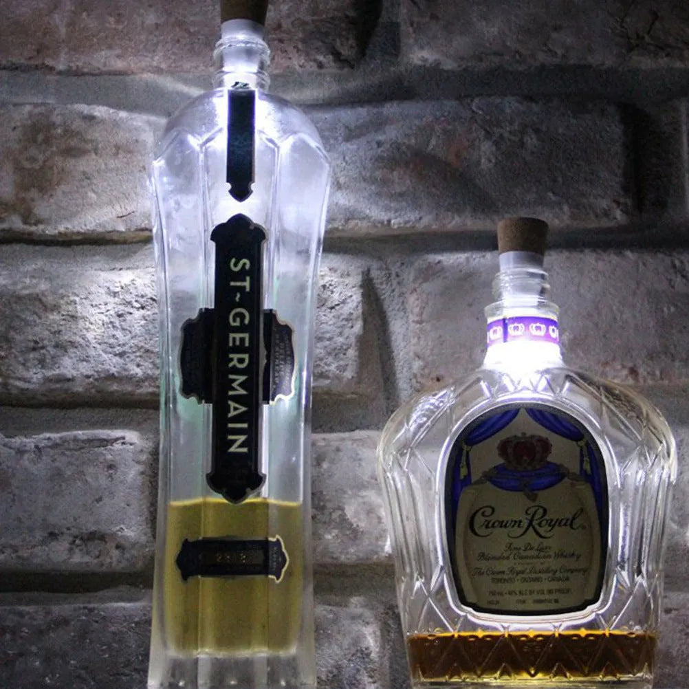 White LED rechargeable bottle cap light with plastic shell, 30mm diameter