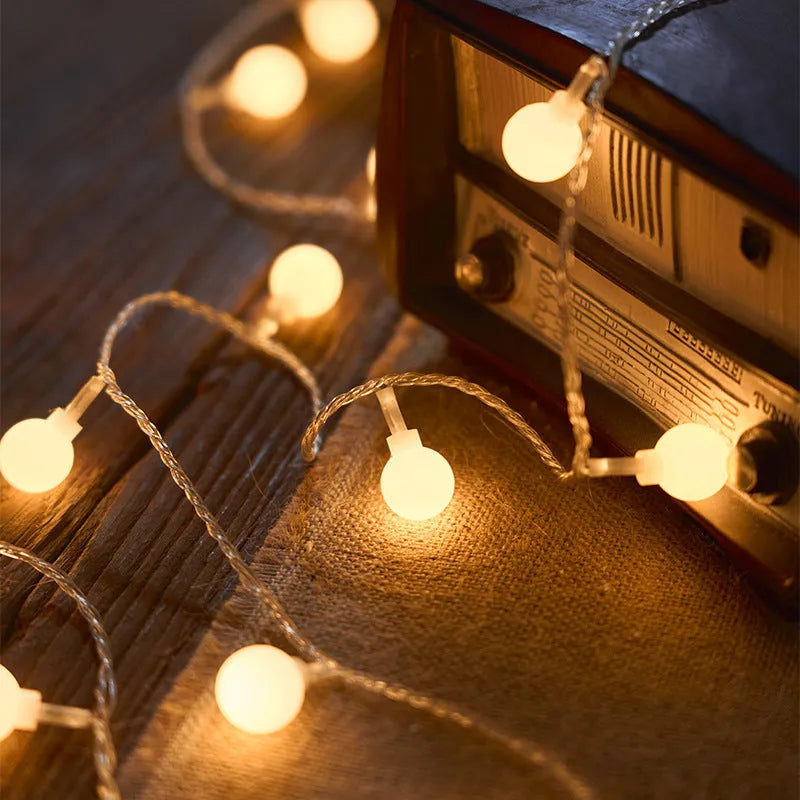 Battery box heart-shaped string lights with PVC shell, IP43 rating, and 1.5m 10 lights option