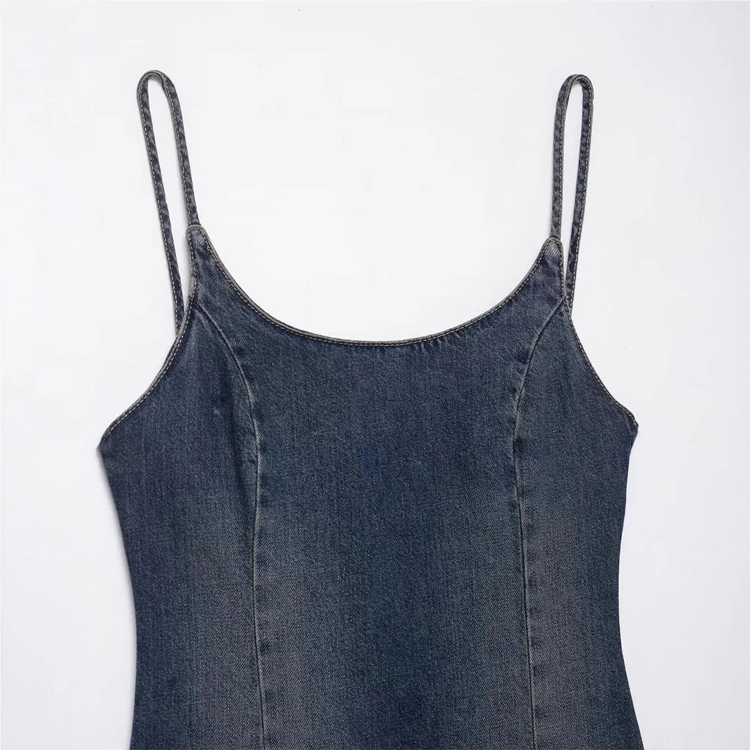 Women's blue hooded denim dress with wash effect, long sleeves, mid-rise waist, asymmetrical pleated mini skirt